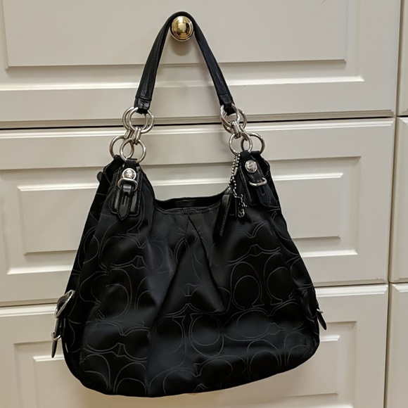 Coach black handbag - Picture 3 of 8